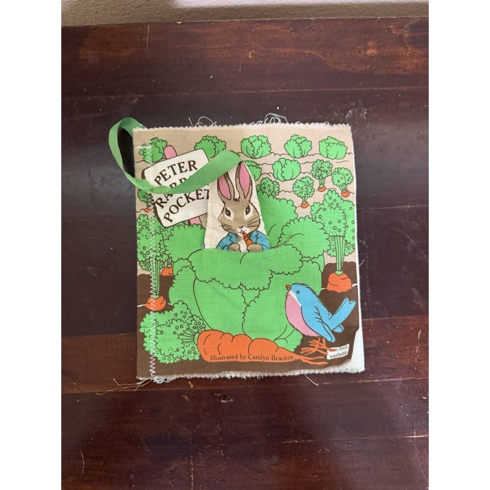Peter Rabbit's Pockets Cloth Baby Book Bracken 1982